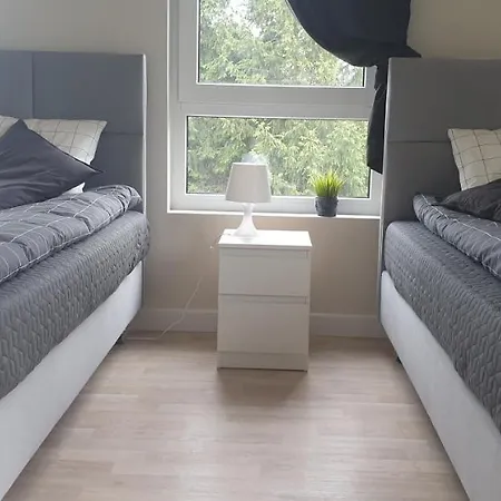 White Przy Wyspie Opatowickiej 民宿 *